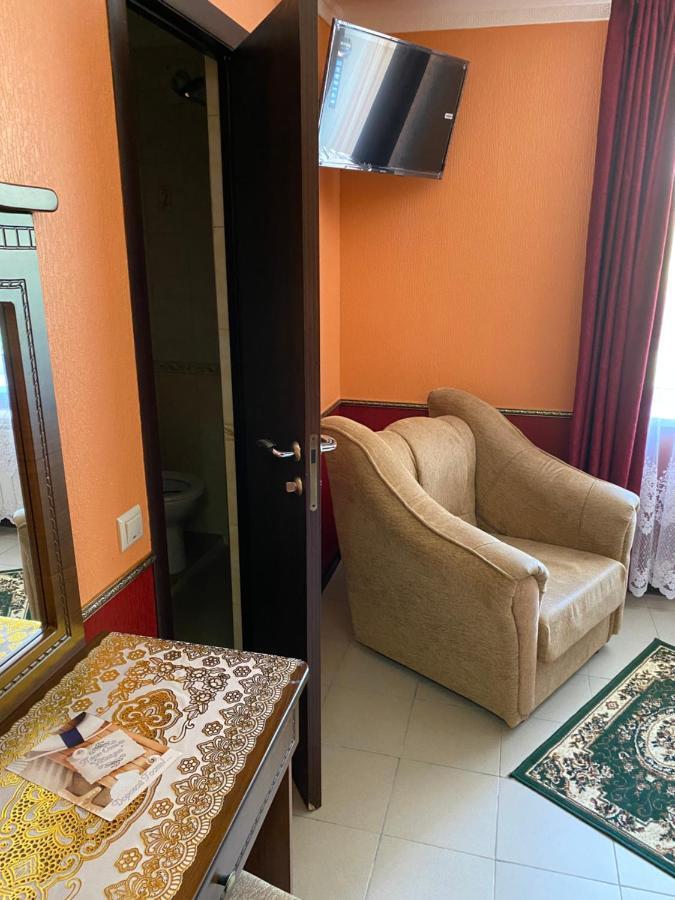 Park-hotel Abkhazia Tsandrypsh Bagian luar foto