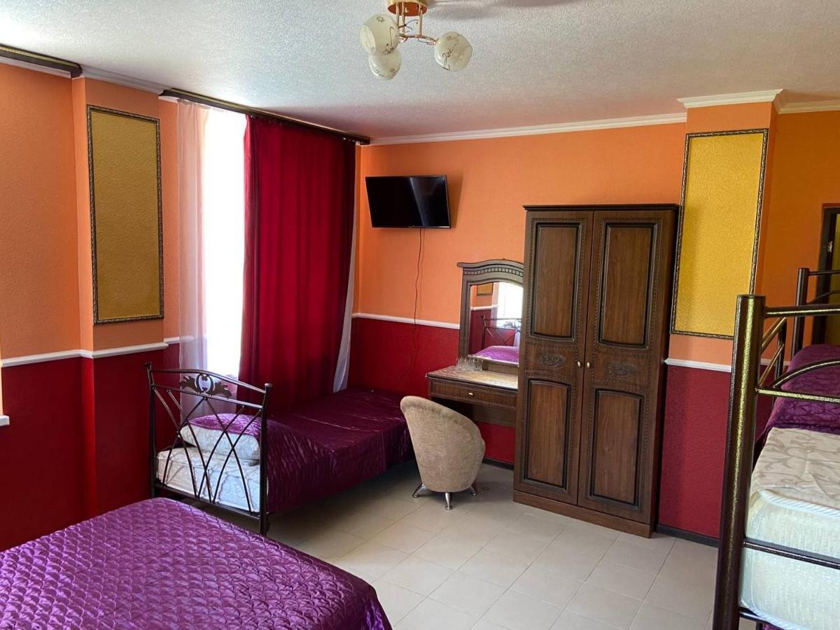 Park-hotel Abkhazia Tsandrypsh Bagian luar foto