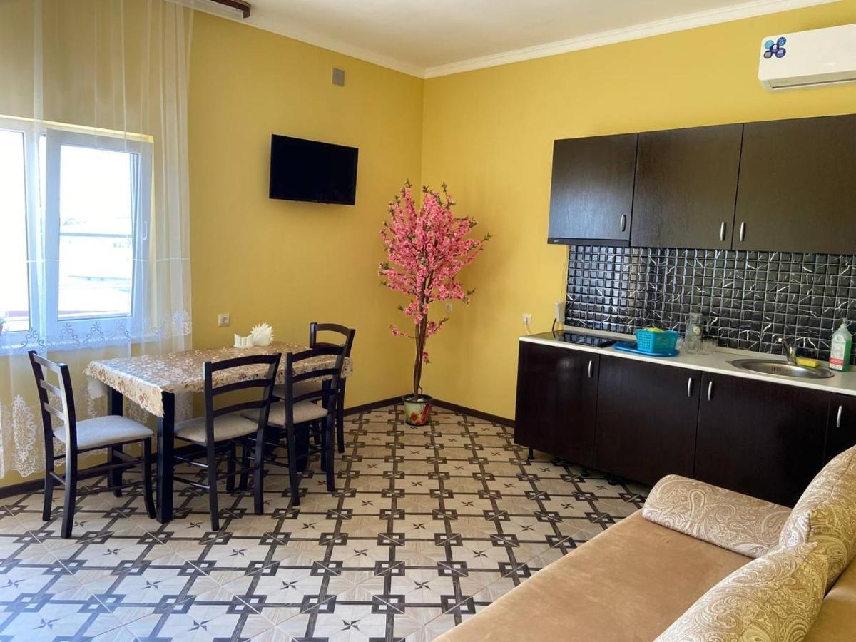 Park-hotel Abkhazia Tsandrypsh Bagian luar foto